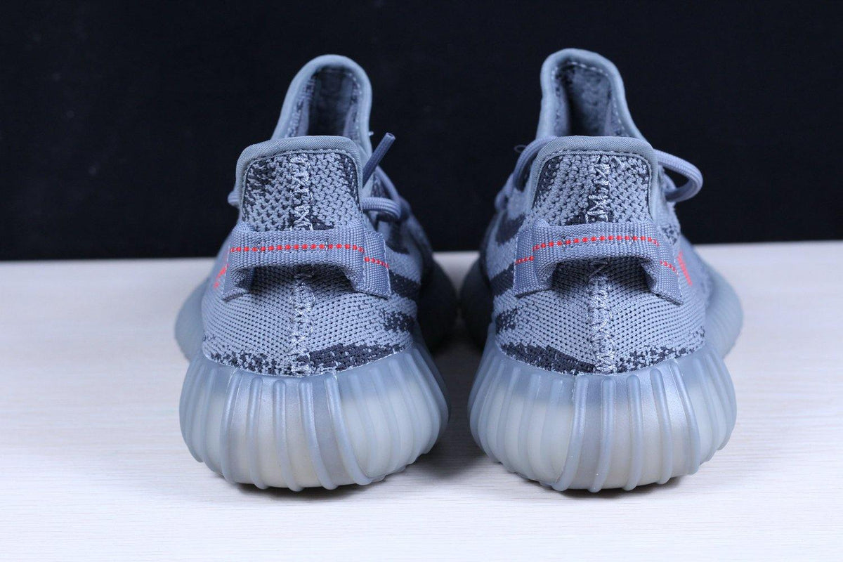 Yeezy Boost 350 V2 Blue Tint Graue Sneakers