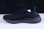 Yeezy Boost Schwarz-Weiß-Sneaker