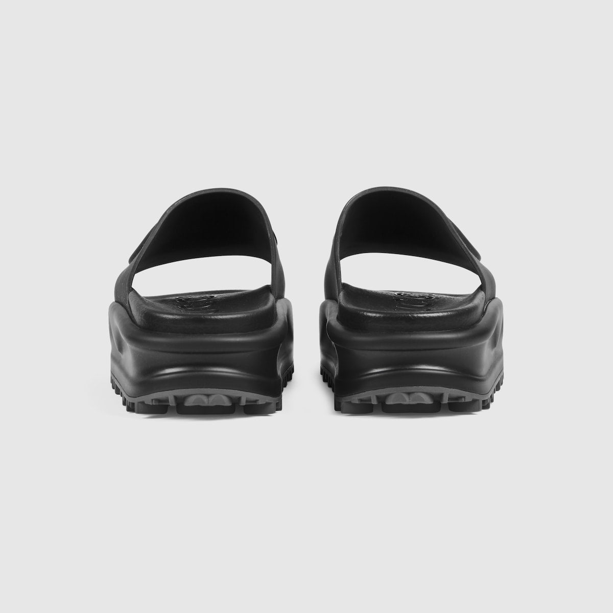 Women's rubber slide with Interlocking G – the Creative Director returned to Los Angeles, the location of his first campaign, – LUX VERSE Luxury Designer Fashion Outlet