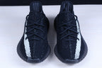 Yeezy Boost Schwarz-Weiß-Sneaker