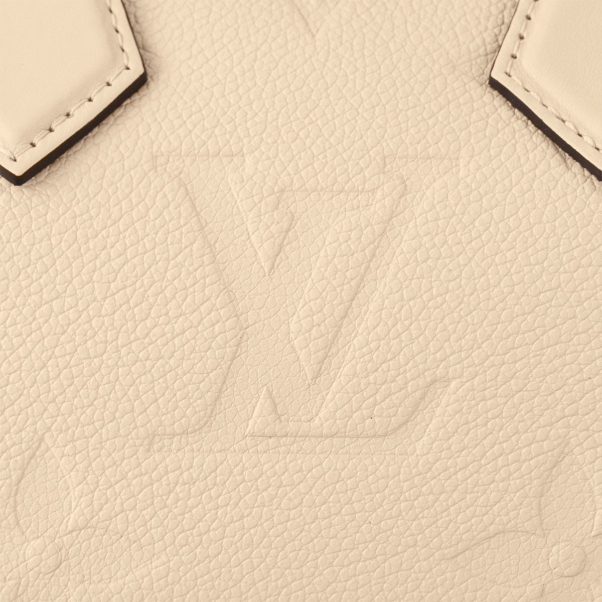 Speedy Bandoulière 20 Crème Beige – a removable chain-and-leather strap enables comfortable shoulder and cross-body carry – LUX VERSE Luxury Designer Fashion Outlet