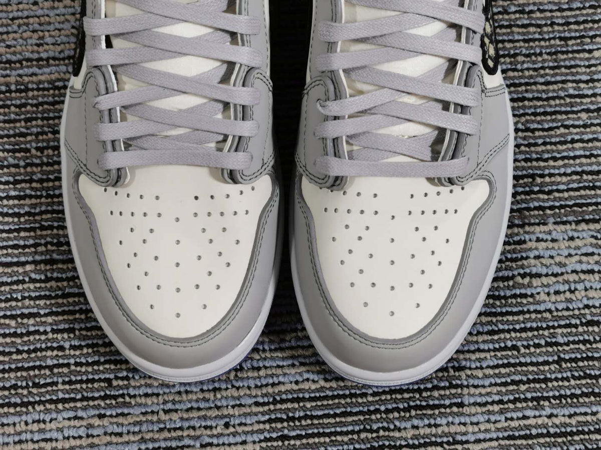 White Leather Print High-Top - Men's