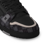 Trainer Smooth Sneaker – rubber signatures and a technical rubber outsole complete this cult design, which – LUX VERSE Luxury Designer Fashion Outlet