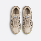 Dior B30 Sneaker Modern Sporty – the B30 and CD30 signatures on the tongue and the back of the sneaker – LUX VERSE Luxury Designer Fashion Outlet