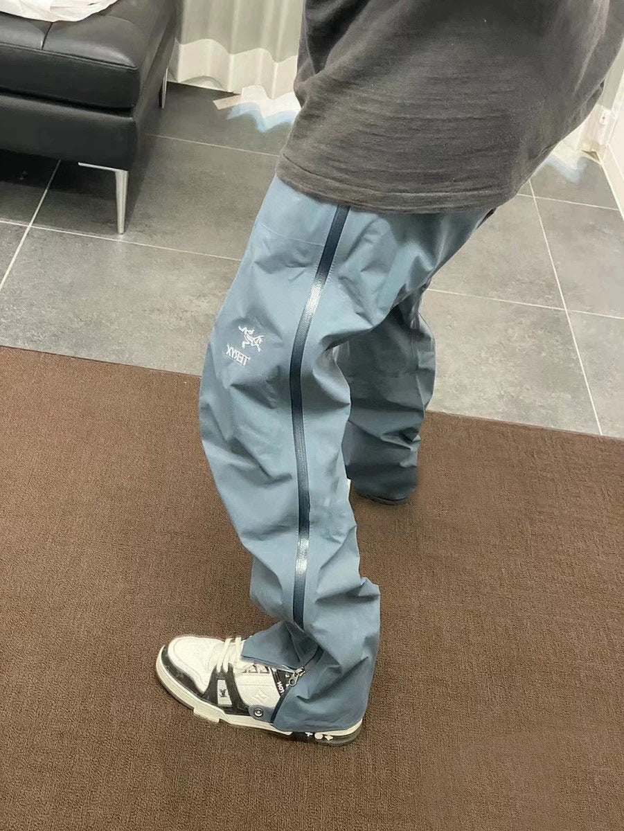 Blauer technischer Nylonrock – Herren