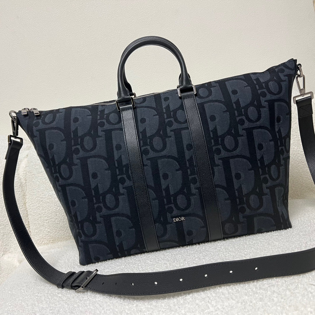 Black and Grey Duffle Bag
