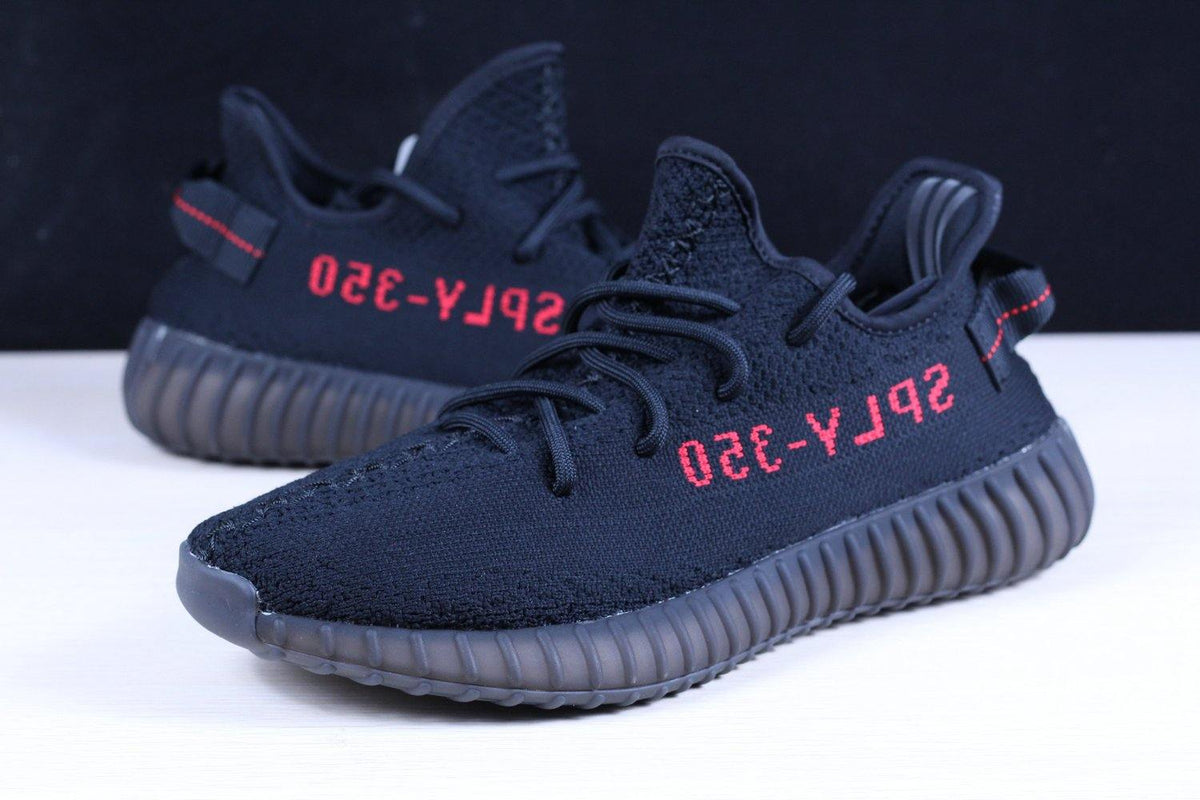 Yeezy 350 V2 Boost Bred schwarz-rote Sneakers