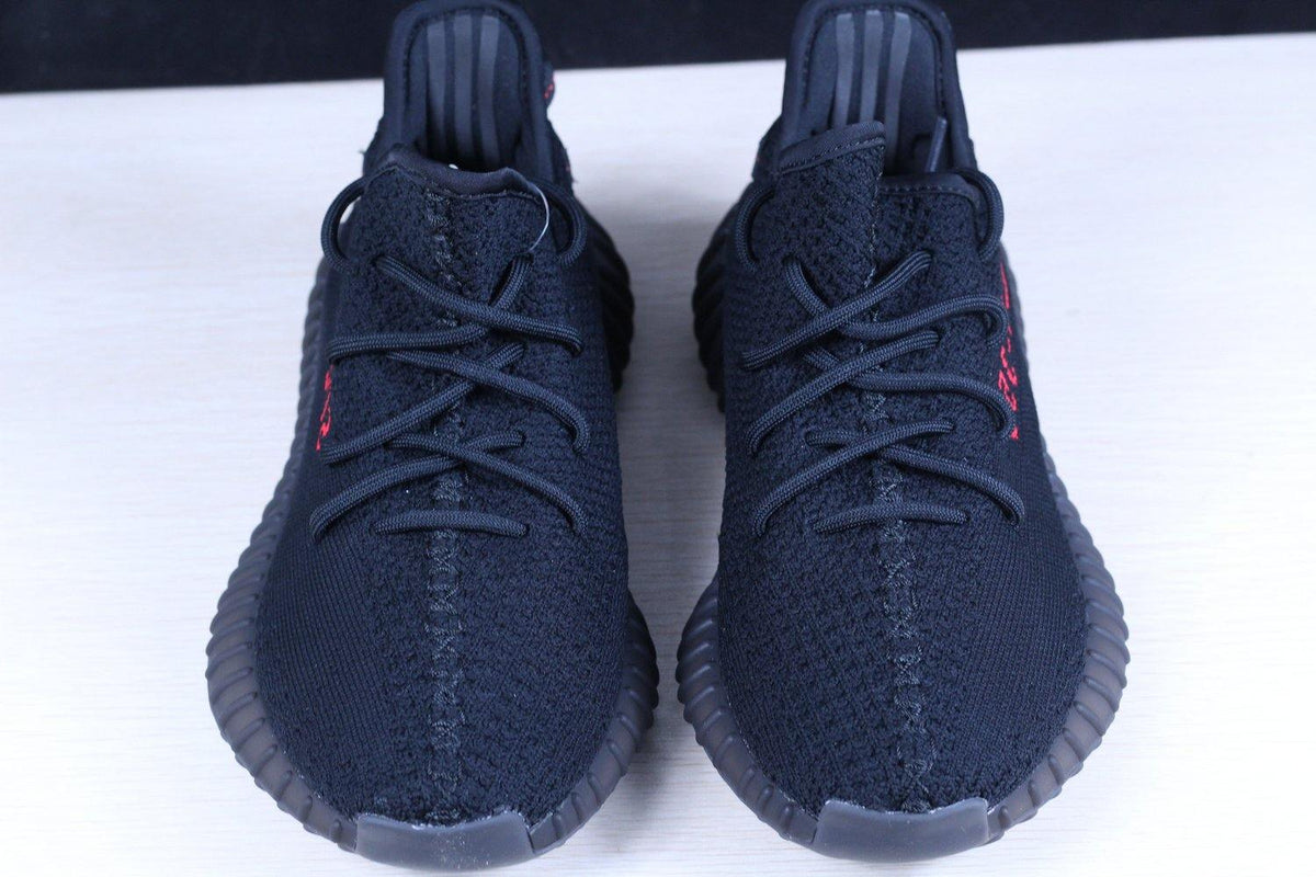 Yeezy 350 V2 Boost Bred schwarz-rote Sneakers