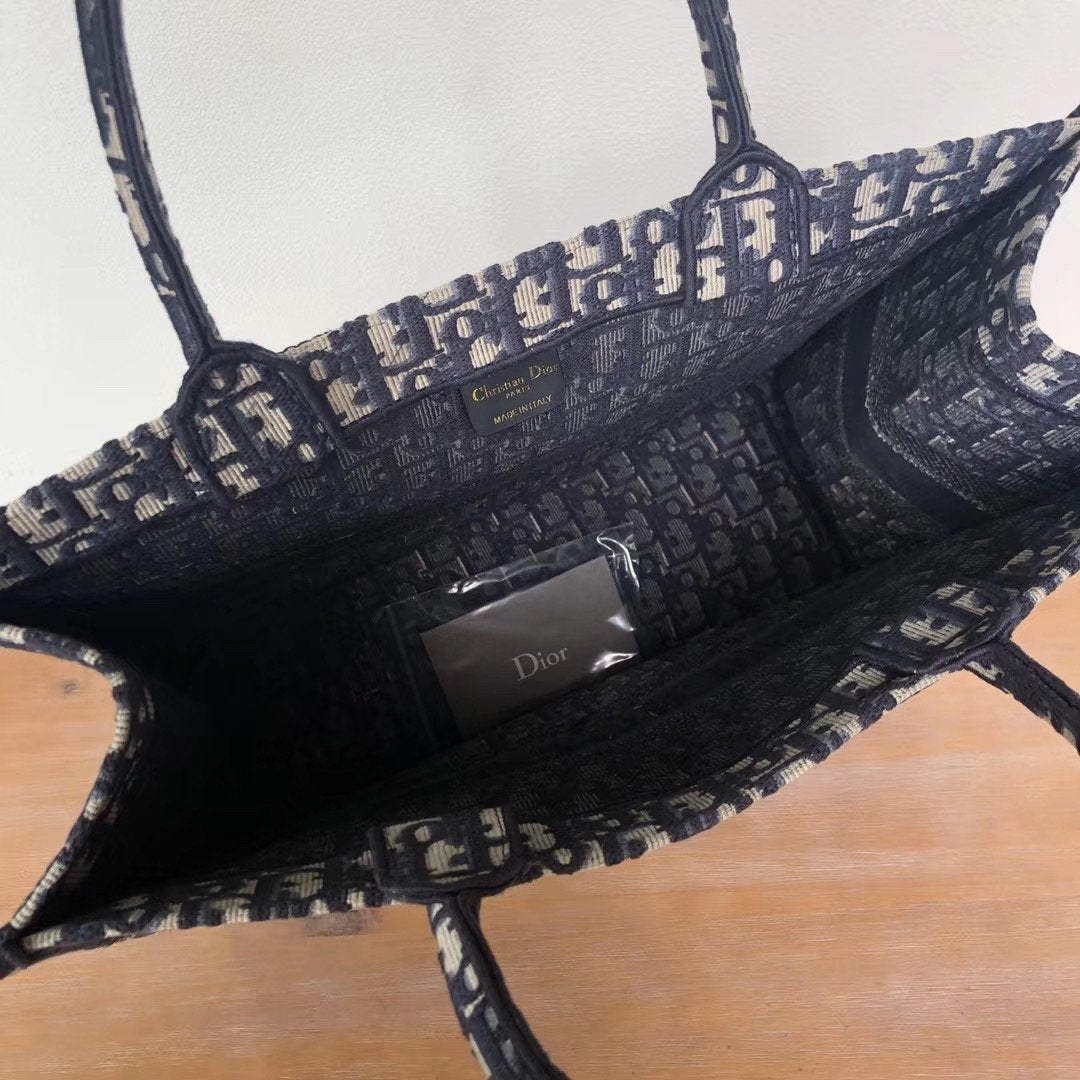Monogram Large Tote Bag
