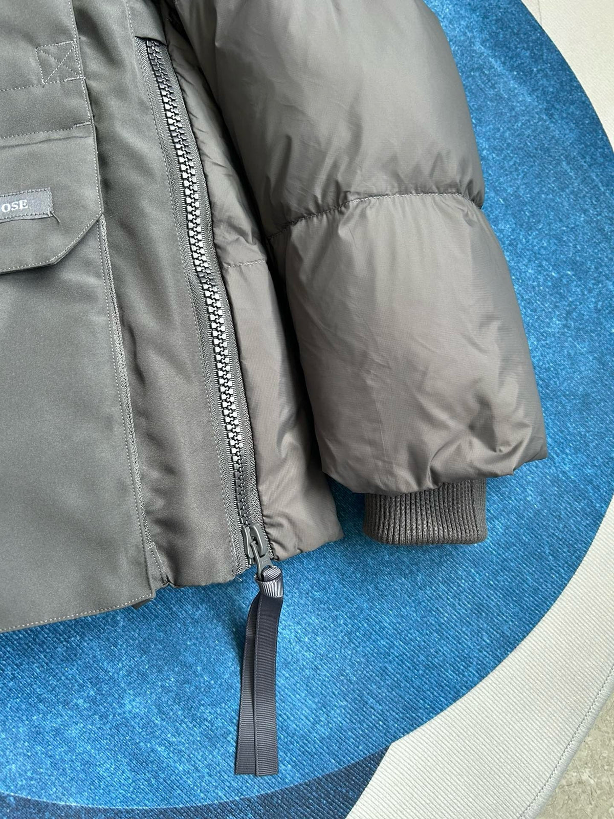 Schwarz-weißer Parka – Herren