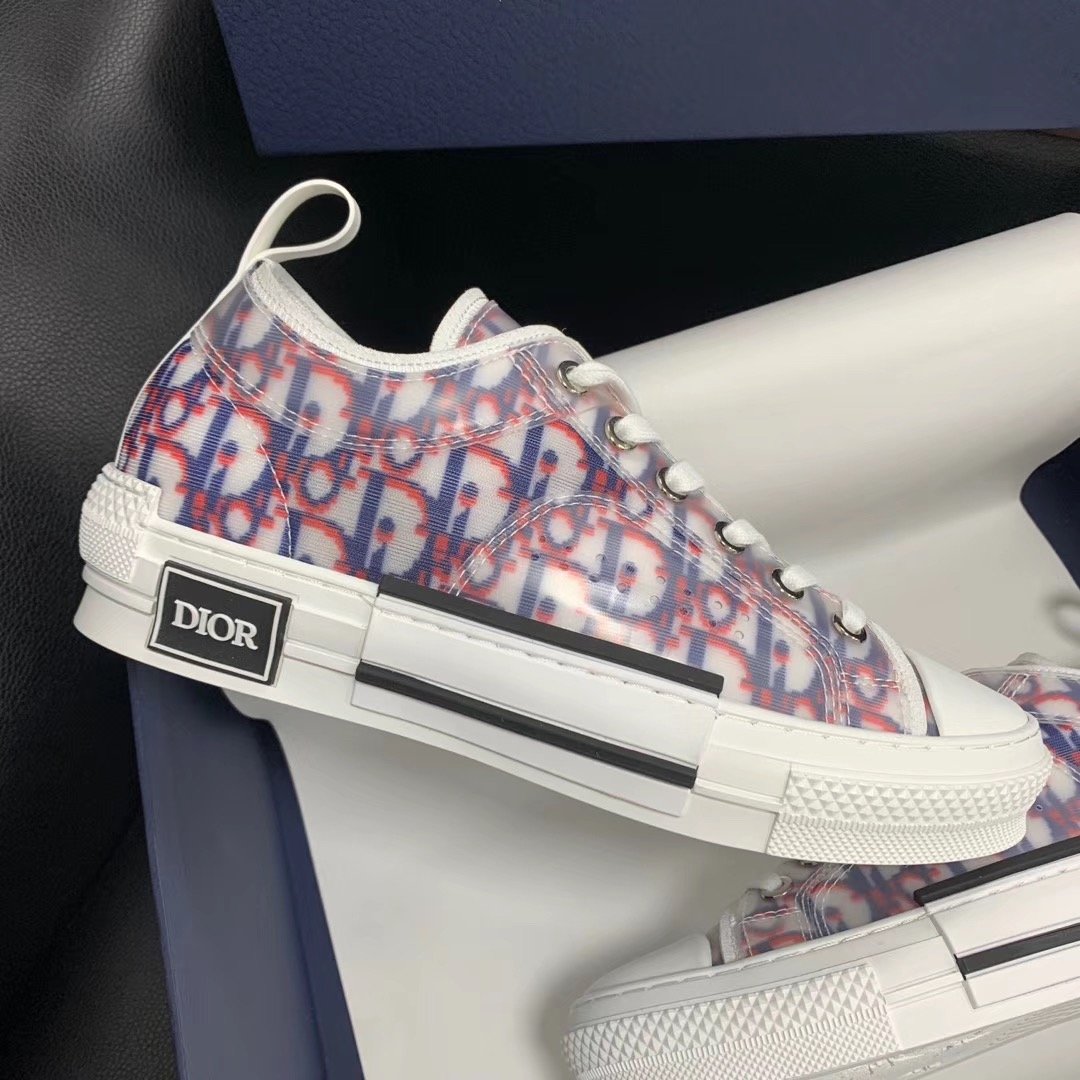 B23 Low Pink and Blue Oblique Sneakers