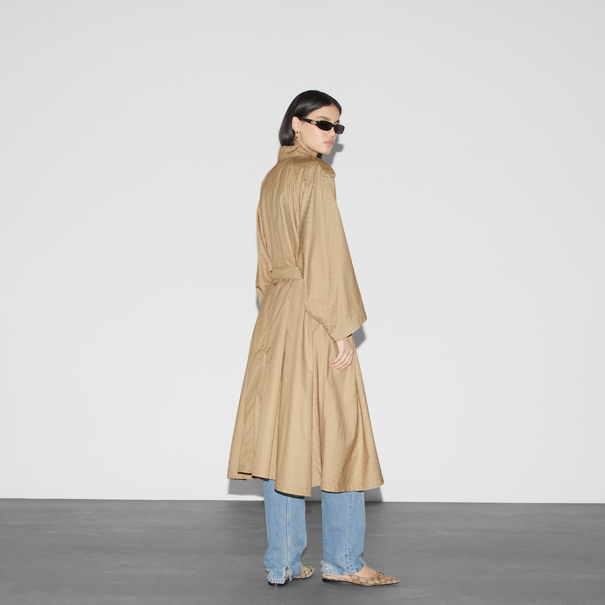GG cotton gabardine trench coat – this voluminous trench coat is presented in a GG cotton garbadine, bringing a fresh – LUX VERSE Luxury Designer Fashion Outlet