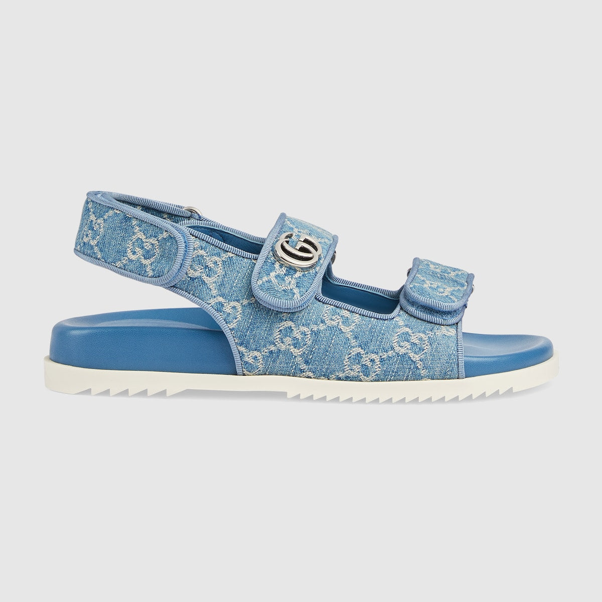 Flat sandal with Double G – inspired by the summer spirit and beach clubs on the Italian coast, this item is – LUX VERSE Luxury Designer Fashion Outlet