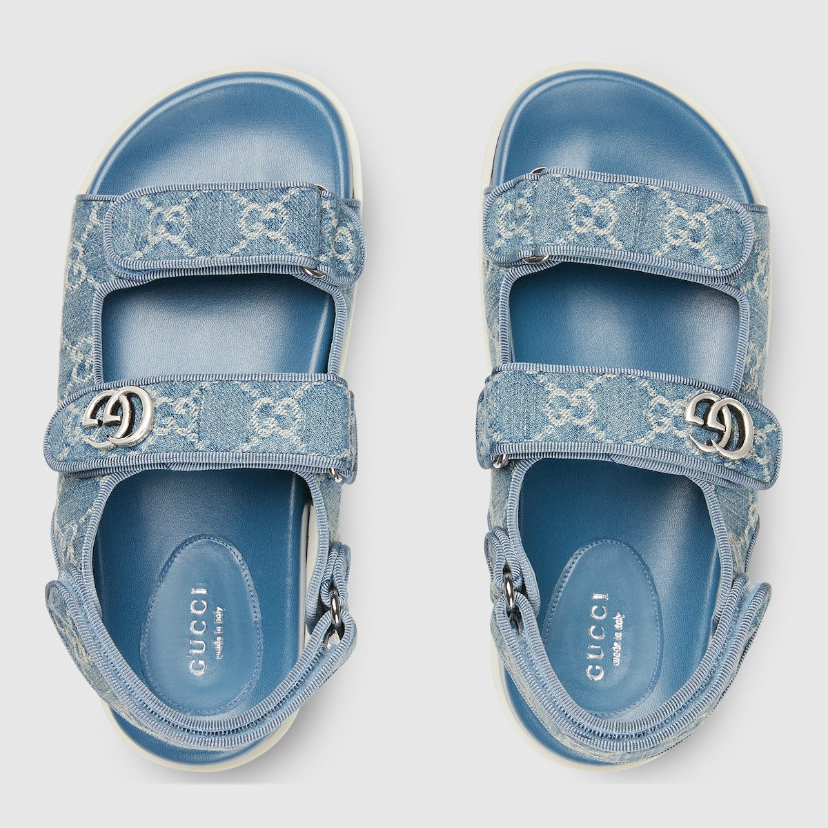 Flat sandal with Double G – inspired by the summer spirit and beach clubs on the Italian coast, this item is – LUX VERSE Luxury Designer Fashion Outlet