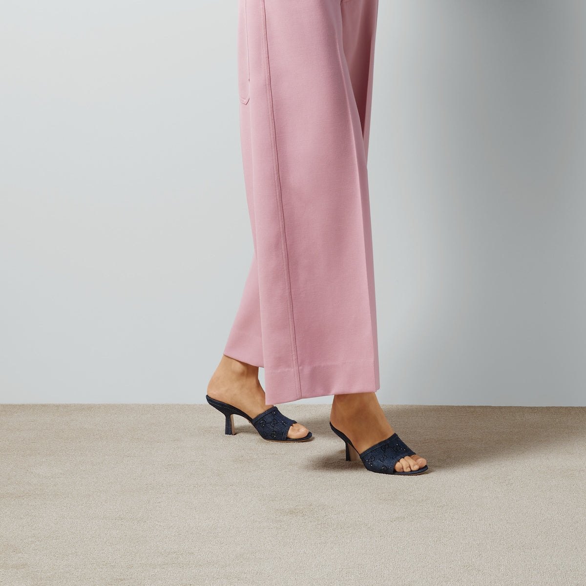 Women's GG slide sandal – crafted from blue denim, an elegant GG crystal motif adds a contemporary feel to – LUX VERSE Luxury Designer Fashion Outlet