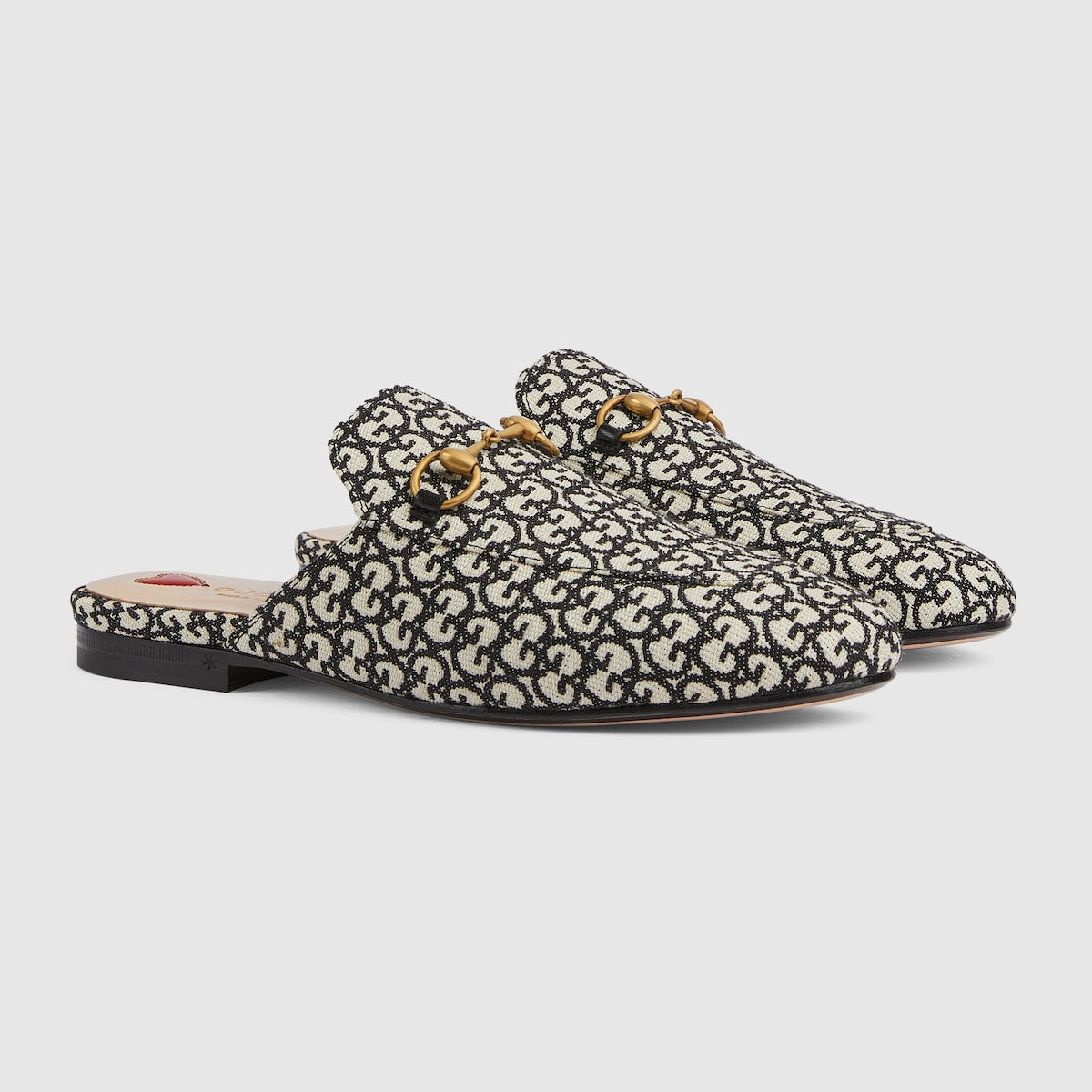 Princetown motif slipper – this Princetown slipper showcases the design in an ivory and black colorway – LUX VERSE Luxury Designer Fashion Outlet