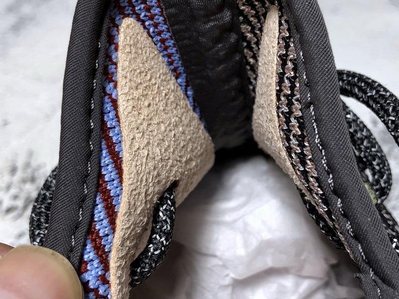 Yeezy Boost 350 V2 Zyon Sneakers