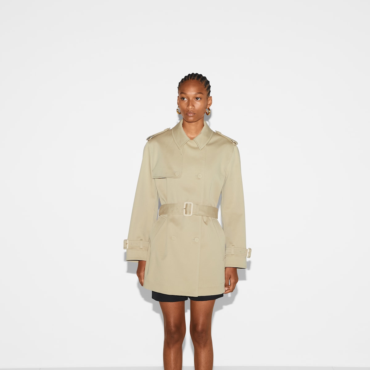 Cotton stretch garbardine coat – the rear vent makes way for a voluminous shape, defined by a detachable – LUX VERSE Luxury Designer Fashion Outlet