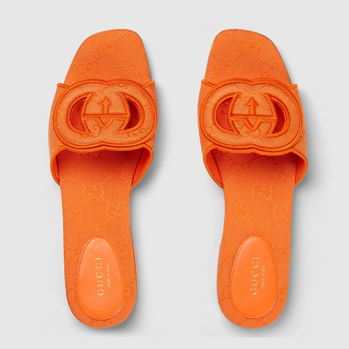 Interlocking G slide sandal – taking inspiration from archival codes from the 1970s, hallmark era of the House, – LUX VERSE Luxury Designer Fashion Outlet