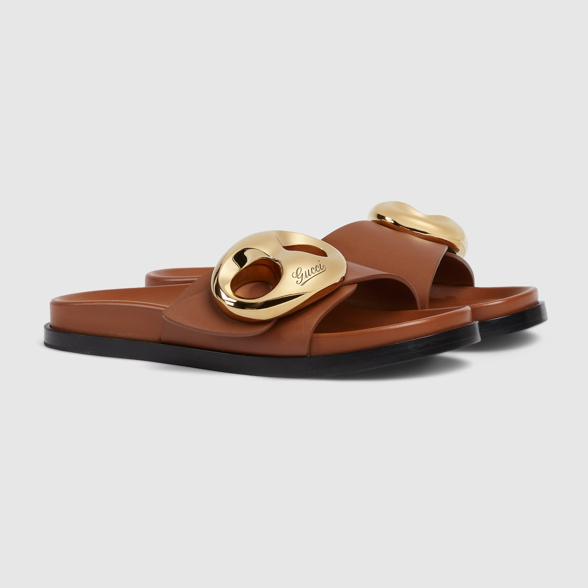Marina chain slide sandal – brown leather Women's Gold-toned hardware Marina chain detail Rubber sole Flat – LUX VERSE Luxury Designer Fashion Outlet
