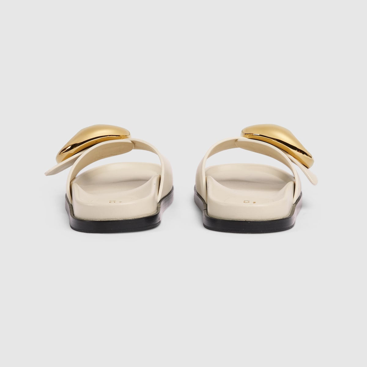 Women's Marina chain slide sandal – white leather Women's Gold-toned hardware Marina chain detail Rubber sole Flat – LUX VERSE Luxury Designer Fashion Outlet