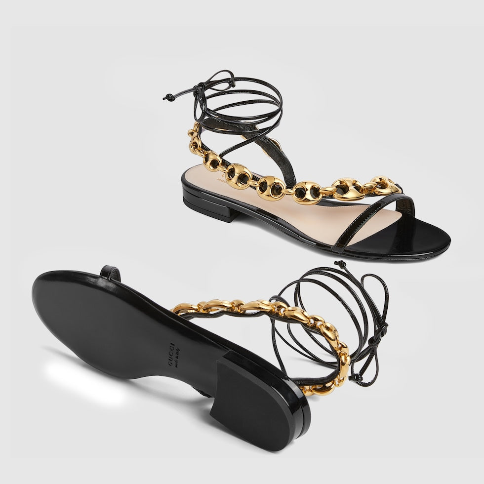 Marina chain sandal – the elegant detail defines here this pair of strappy sandal, crafted by soft – LUX VERSE Luxury Designer Fashion Outlet