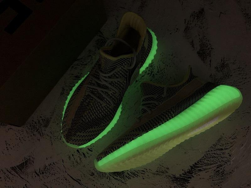 Yeezy Boost 350 V2 Yeezreel Green Turnschuhe