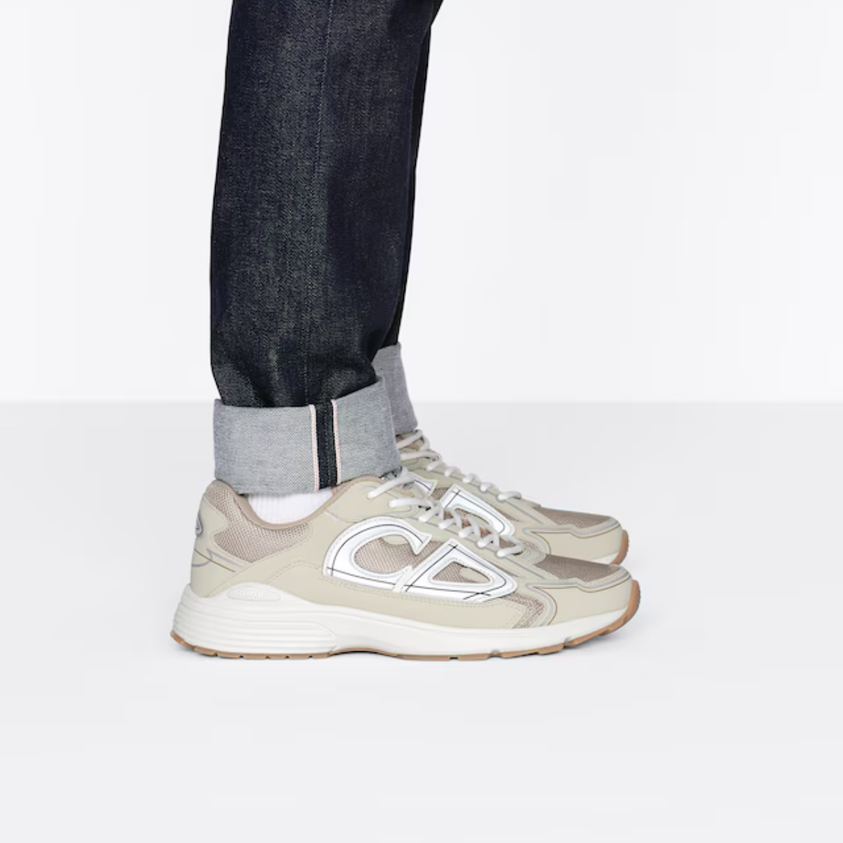 Dior B30 Sneaker Modern Sporty – the B30 sneaker has become a new House essential distinguished by its modern and – LUX VERSE Luxury Designer Fashion Outlet