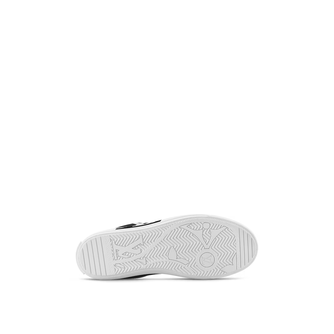 Charlie Leather Sneaker – the upper is made from a mix of recycled and bio-based materials, while the outsole – LUX VERSE Luxury Designer Fashion Outlet