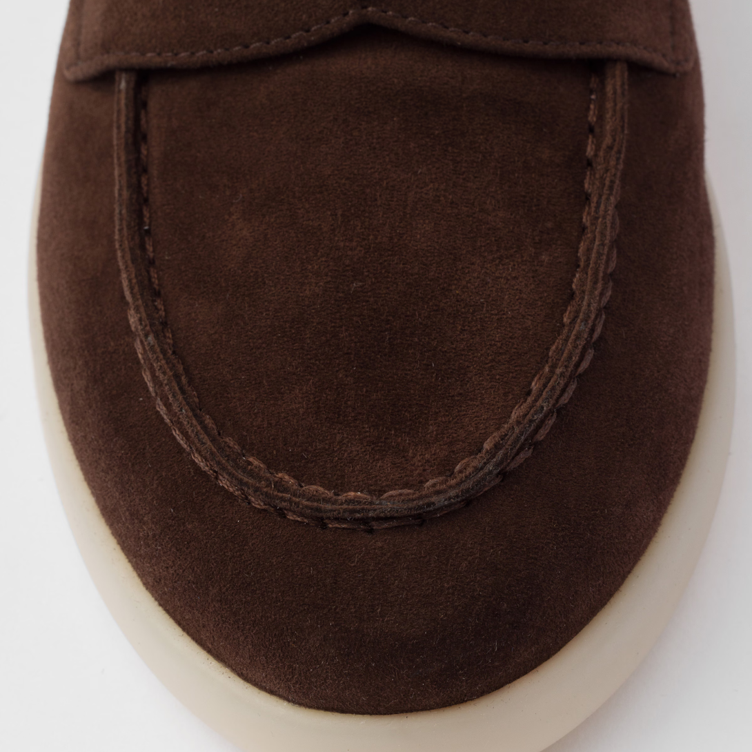 Suede loafers – these suede loafers with classic charm feature a pinched stitch seam on the upper – LUX VERSE Luxury Designer Fashion Outlet