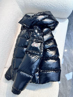 Schwarze und weiße Steppjacke – Herren