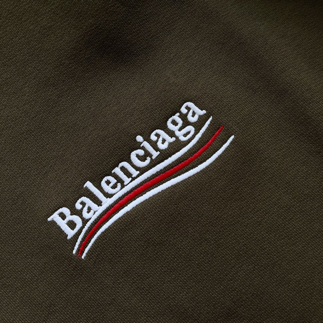 Olivfarbener Pullover mit Brustlogo aus Baumwolle – Herren