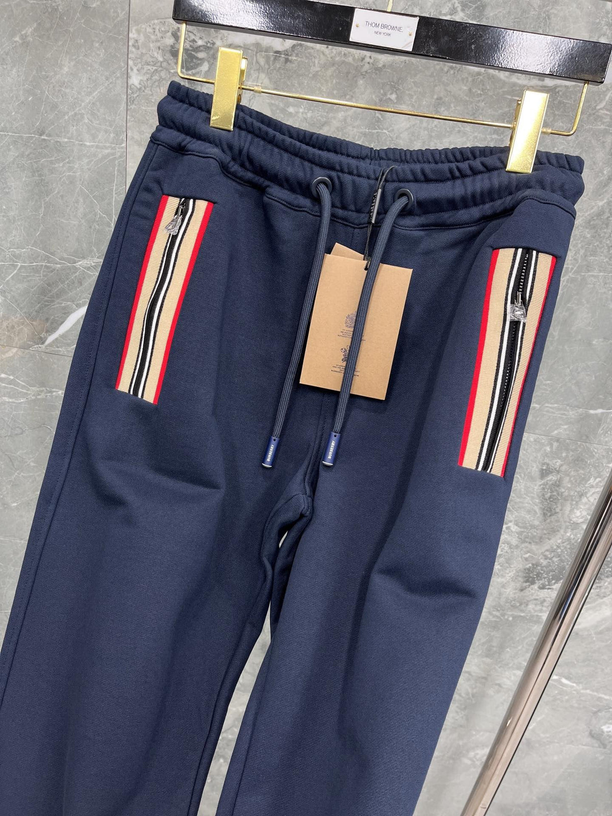 Jogginghose für Herren aus gestreifter Baumwolle in Marineblau