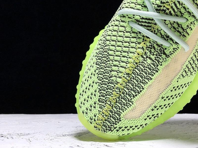 Yeezy Boost 350 V2 Yeezreel Green Turnschuhe