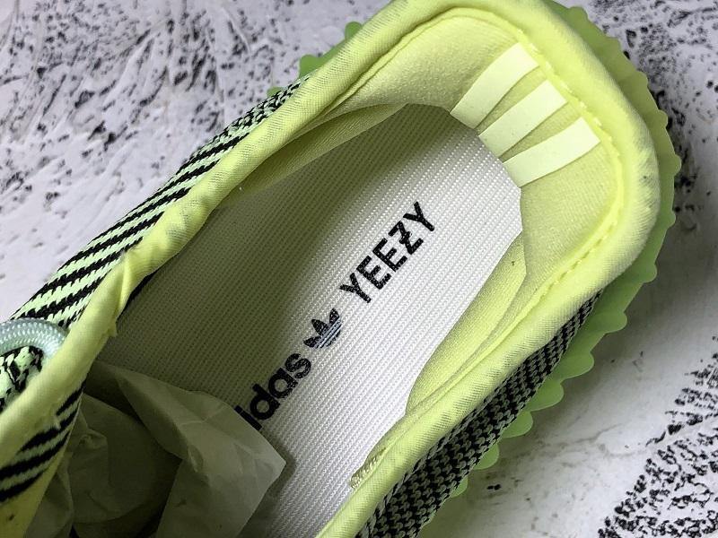 Yeezy Boost 350 V2 Yeezreel Green Turnschuhe