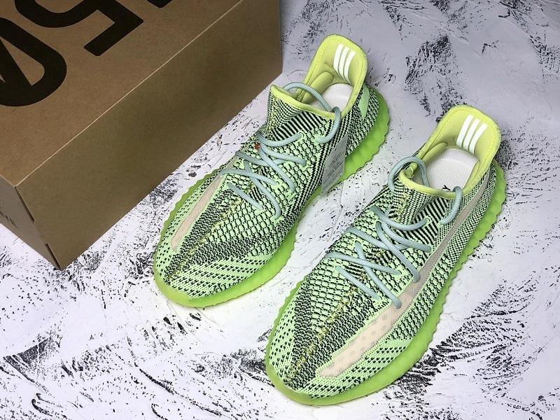 Yeezy Boost 350 V2 Yeezreel Green Turnschuhe