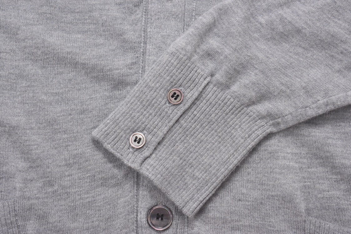 Grauer Woll-Cardigan mit vier Balken - Herren