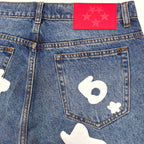 Blaue Jeans mit Stern-Applikation, gerader Schnitt - Damen