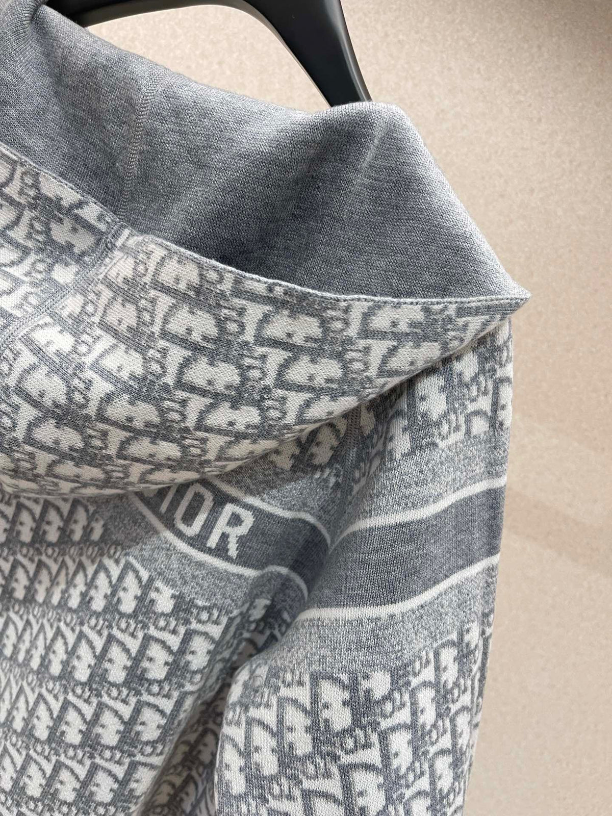 Marineblaues Jacquard-Monogramm-Panel-Rundhals-Sweatshirt – Herren