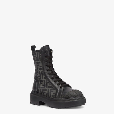 Domino Black Leather