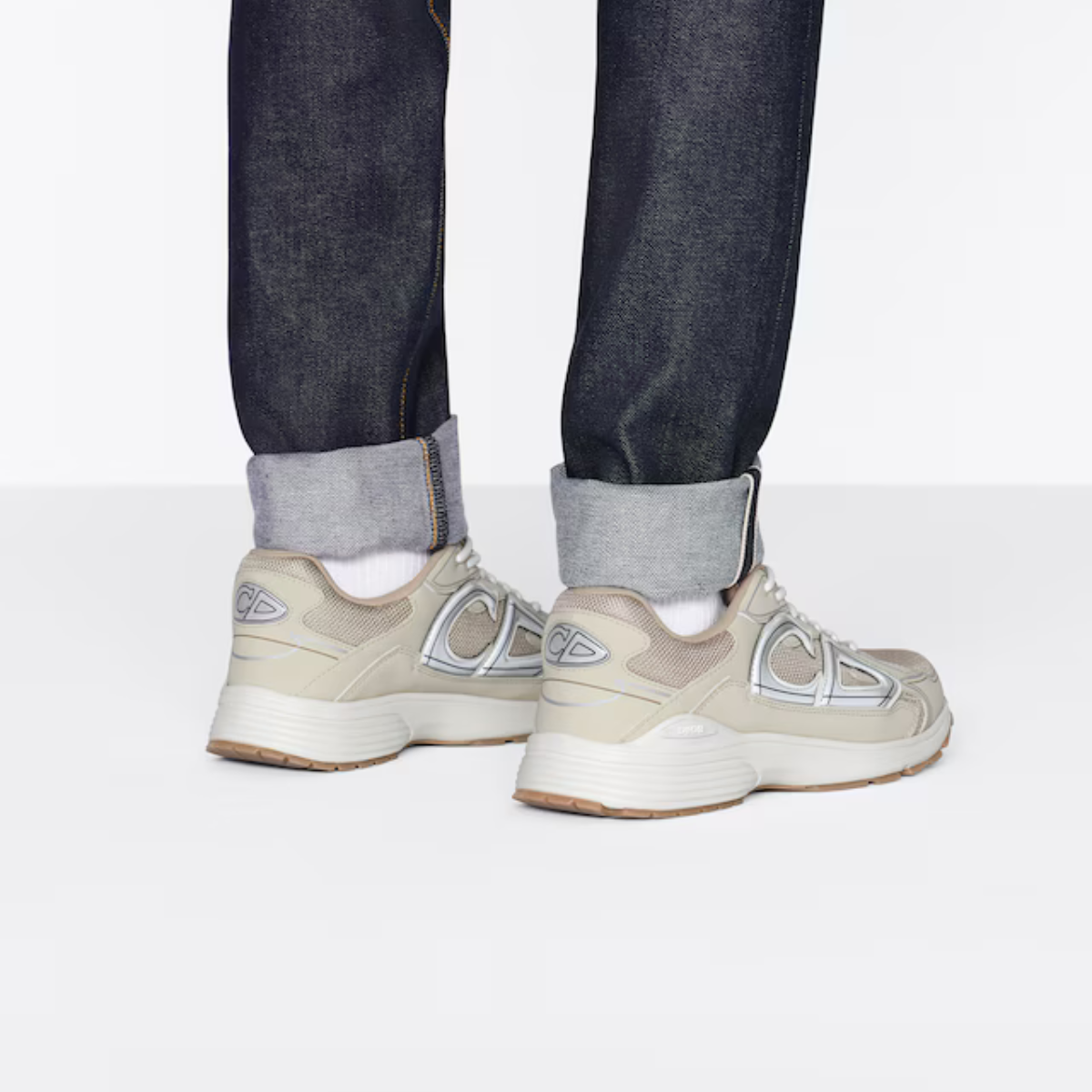 Dior B30 Sneaker Modern Sporty – crafted in technical fabric, it is enhanced by a gray reflective CD30 signature with – LUX VERSE Luxury Designer Fashion Outlet