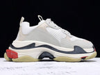 Triple S Cream Rot und Marineblaue Sneakers