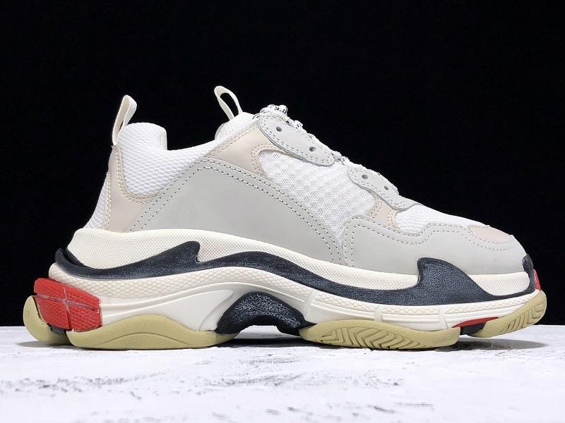 Triple S Cream Rot und Marineblaue Sneakers