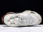 Triple S Cream Rot und Marineblaue Sneakers