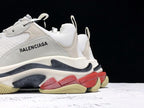 Triple S Cream Rot und Marineblaue Sneakers