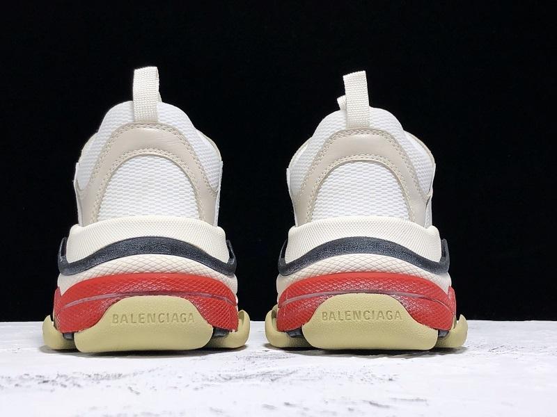 Triple S Cream Rot und Marineblaue Sneakers