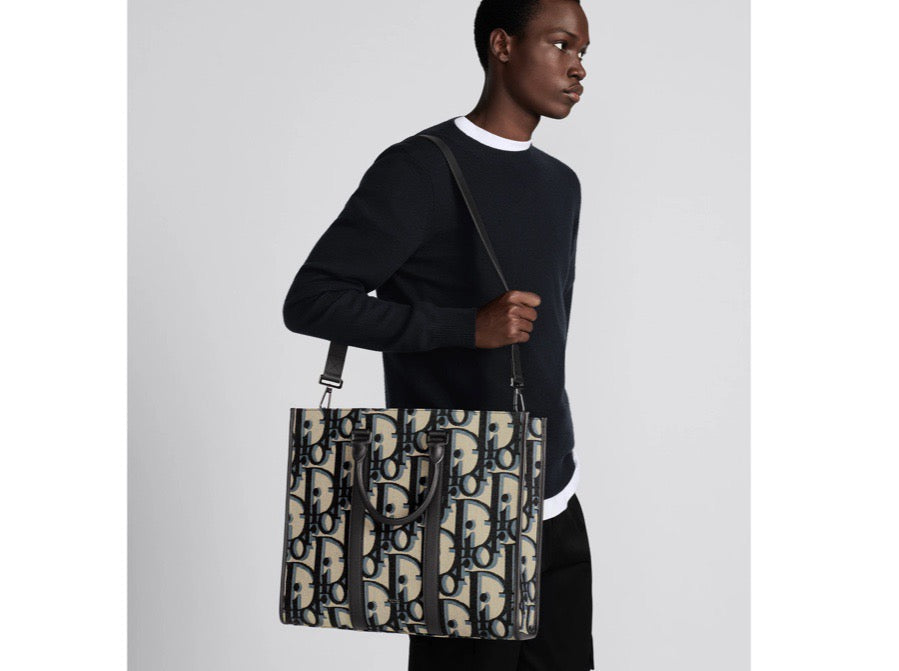 Handtasche in Schwarz und Grau