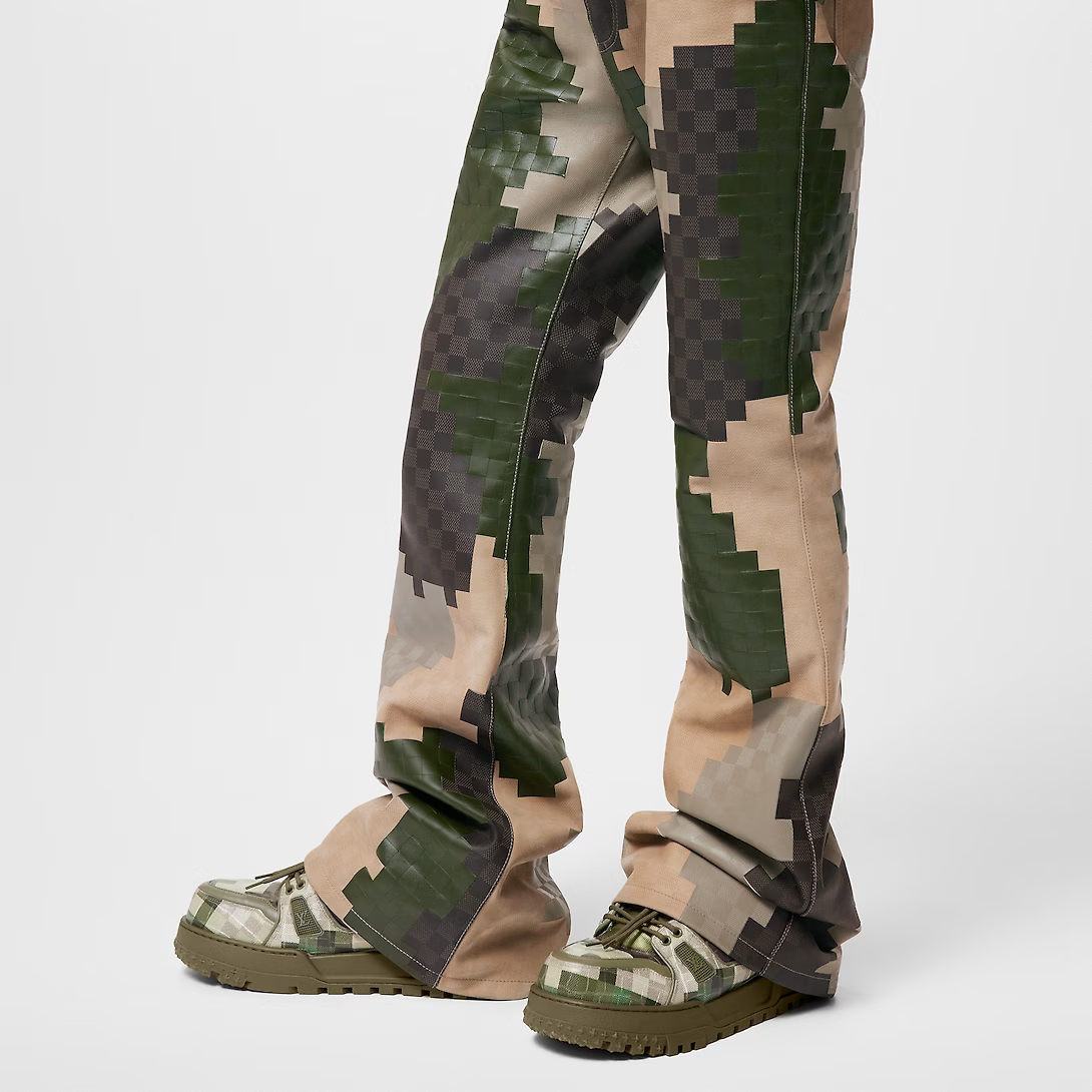Trainer Maxi Khaki Green Sneaker – the motif was a key feature of Men's Creative Director Pharrell Williams'– LUX VERSE Luxury Designer Fashion Outlet