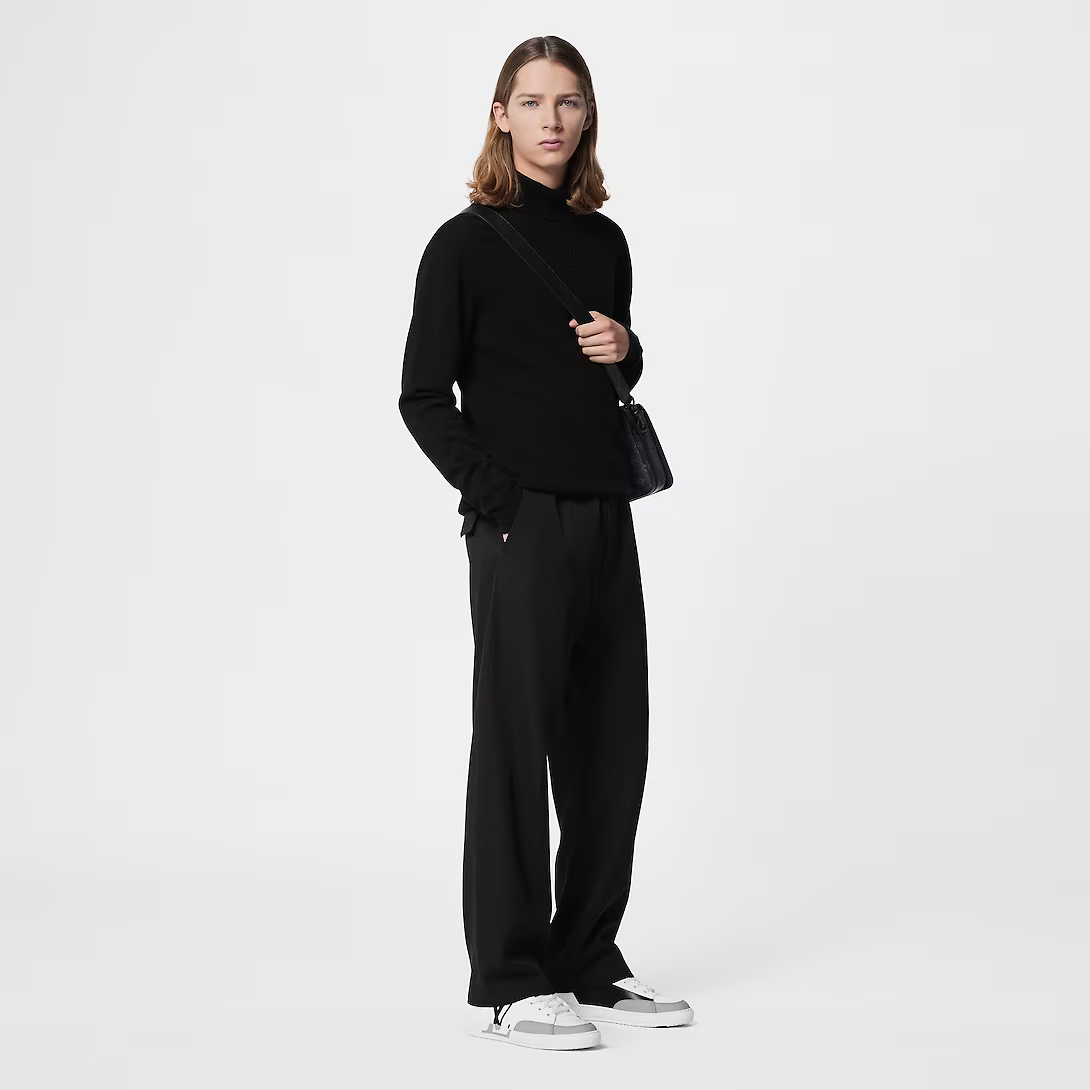 Charlie Classic sneaker – this unisex design has an oversized Initials signature on the side, while the back – LUX VERSE Luxury Designer Fashion Outlet