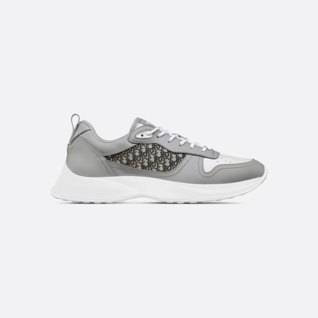 B25 Runner Sneaker – featuring a sculpted rubber sole, the B25 Runner sneaker will complete any casual – LUX VERSE Luxury Designer Fashion Outlet